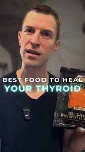 The best food to heal your thyroid…🐟 , Did you know there’s a big  difference between farm-raised and wild-caught salmon? If you struggle with  thyroid conditions like hypothyroidism or Hashimoto’s, ...