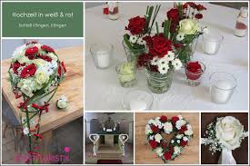 Hochzeit Mit Brautstrauss Und Tischdeko In Rot Weiss Brautstrauss Und Tischdeko Tischdekoration Hochzeit Blumen Hochzeit Deko Tisch