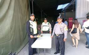 Votum & salam ibadah kristen / memiliki hidup yang kudus dan berharga (ayat 6) c. Polsek Gayamsari Laksanakan Pengamanan Kegiatan Ibadah Jum At Agung Di Gereja Kristen Jawa Tribrata News Polrestabes Semarang
