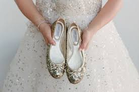 15 Ways To Wear Flat Shoes At Your Wedding
