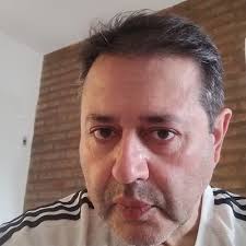 Néstor José Otero (@zona316)