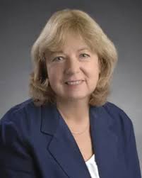 Sandy Sawyer, Broker