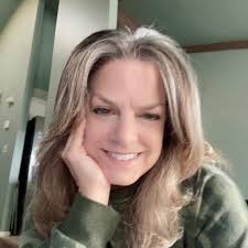 I find Graham Hancock very entertaining and his ideas interesting and  intriguing. I wonder how many others feel the same?