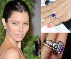 Jessica Biel Verlobungsring Blauer Saphir Celebrityengagementrings Jessicabiel Celebrity Engagement Rings Engagement Rings Sapphire Famous Engagement Rings