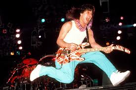 10 Momentum Riff Terbaik Eddie Van Halen Di Sepanjang Karier Sang Guitar God