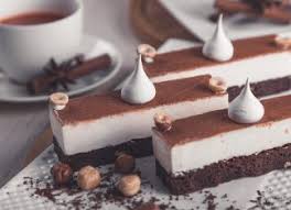 Jednostavni i super brzi kolači ponekad spašavaju situacije kada ste u stisci s vremenom, a želite pripremiti ukusan desert. Arhiva Brzi Kolac Zagreb Info