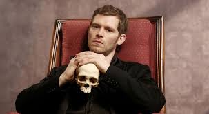 Klaus mikaelson is a character introduced in season 2 of vampire diaries as a big bad. Any Characters Who Can Beat Or Give Klaus Mikaelson Tvd To A Decent Fight Battles Comic Vine