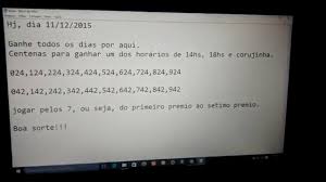 O jogo termina quando qualquer um dos jogadores tem três em linha, em qualquer direção do tabuleiro de jogo, ou quando a 3 × 3 tabuleiro de jogo está cheio. Como Ganhar No Jogo Do Galo Prenda De Natal Para Filho