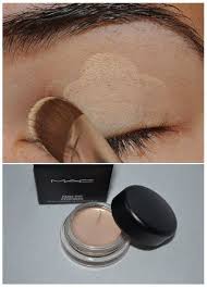 To Get A Much More Professional Eyeshadow Look Use Mac Paint Pot In Soft Ochre Underneath Brush A Coat Of It On Over Your Eye Makeup Eyeshadow Primer Makeup