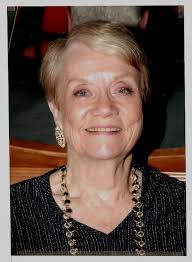 Betty Iams's Instagram, Twitter & Facebook