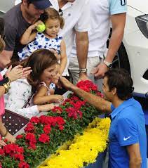 Roger also has one sister, dianna federer, who is also the mother of twins. Roger Federer S Family 5 Fast Facts You Need To Know Heavy Com