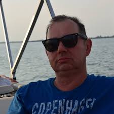 2 Eurofighter werden heute um 14.50 Uhr am Flughafen Wien-Schwechat eine  "touch-and-go"-Landung machen. Die Piloten üben dabei die Landung mittels  Instrumentenflugverfahren. Sie werden einzeln hineinlanden und dann wieder  gemeinsam nach Zeltweg ...