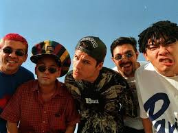 Seu som consistia numa mistura de pop. Mamonas Assassinas 25 Anos Apos Tragedia Os 7 Hits Que Seguem Como Hinos Dos Anos 90 Musica G1