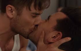 David And Patrick's Kisses From Schitt's Creek