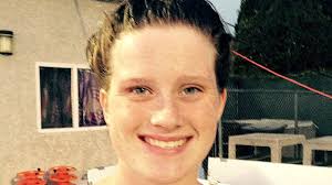 Girls swimming AOW: Eva Merrell, CdM