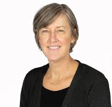 Ellen Devoe's Instagram, Twitter & Facebook