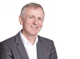 Reuss-Private-Tochter übernimmt Spezialisten für Finanzierungsberatung in