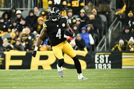 Pittsburgh Steelers Remain Loyal To DK Metcalf After Suspension, Leave  Contract Money Untouched - Gridiron Heroics