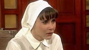 Watch Trapos Íntimos S01:E152