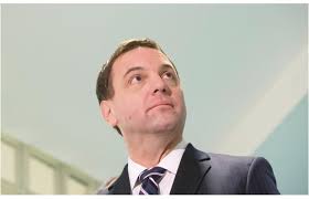 Hudak struggles against Ontario's voting history