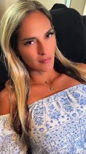 Gorgeous Lash Extensions Inspiration from Tetuamere Bennett