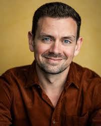 Russell Pike's Instagram, Twitter & Facebook