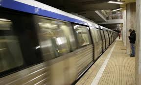 Când vine vorba de copii, selecționerul devine cel mai responsabil tată / paparazzi. LucrÄƒri AnunÈ›ate De Metrorex In StaÈ›ia De Metrou È™tefan Cel Mare Infobucuresti