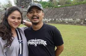 Jarang terekpos ternyata seperti ini cantiknya istri wendy cagur. Cek Fakta Beredar Berita Duka Wendi Cagur Meninggal Dunia Benarkah Matamata Com