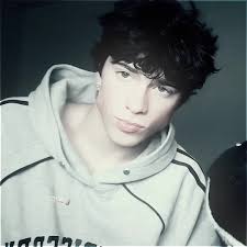 Nathan Blau Streamer Edit