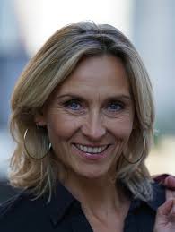 Ungelöst sind bei der polizei in verden mehr als 100 hinweise zu einem fast 30 jahre zurückliegenden mordfall eingegangen. Aktenzeichen Xy Ungelost Tv Magazine 1983 2021 Crew United