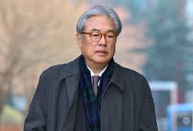 "내란 혐의로 기소된 추경호도 공천" 정진석의 반발 - 디시인사이드