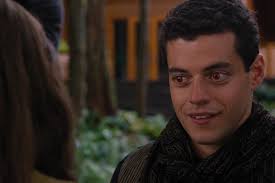 Noua viață de tineri căsătoriți a bellei și a lui edward nu este ceea ce se așteptau, deoarece o mare surpriză le schimbă dramatic situația. Twilight Benjamin Benjamin Twilight Twilight Saga Vampire Twilight