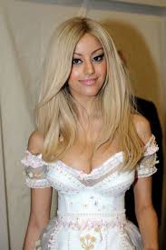 La nouvelle femme de sa vie n'est autre que cora gauthier, un ravissant mannequin dont on vous dit tout ici ! Who Is Karim Benzema Dating Karim Benzema Girlfriend Wife