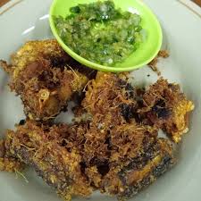 Sesuaikan rasa masin, masam dan manisnya dengan garam, gula dan asam jawa/limau. 5 Resep Olahan Kreasi Berbahan Dasar Belut Mudah Dibuat Dan Enak