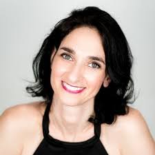 Julie Yip's Instagram, Twitter & Facebook