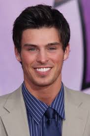 The Bold and The Beautiful Spoilers: Thomas And Dayzee Smooch!