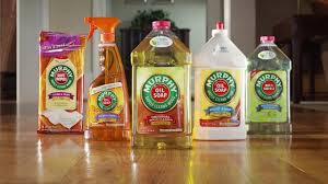 Cleaning kitchen cabinets with murphy's oil soap and conditioning it with cabinet cream using parker and bailey kitchen cabinet cream the results were amazing. Cleaning Hacks How To Clean Your Kitchen Cabinets Live Enhanced