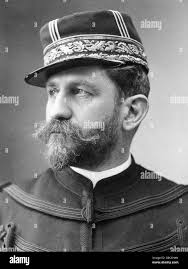 French general boulanger hi-res stock photography and images