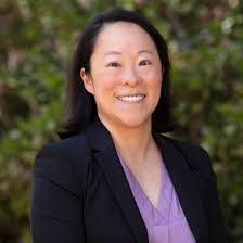 Meredith Schneider's Instagram, Twitter & Facebook