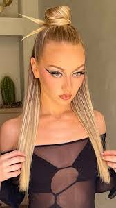 Haley Lenderman's Instagram, Twitter & Facebook