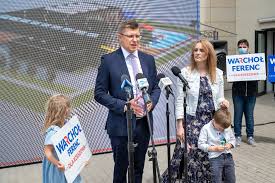 Z obowi¹zku zwolnione s¹ jedynie dzieci do 5. Marcin Warchol Z Koncepcja Aquaparku W Rzeszowie Video Foto Rzeszow24 Pl Praca Rzeszow Ogloszenia Noclegi Nieruchomosci Firmy Mieszkania Hotele Noclegi Ogloszenia Firmy Rzeszow