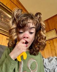 Corina Livingston's Instagram, Twitter & Facebook