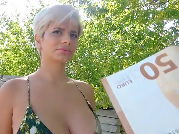 amaranta hank, anissa jolie and michelle thorne in answer #1163107