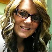 Amanda Thaxton's Instagram, Twitter & Facebook