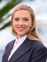 Scarlett Johansson Pvt added a...