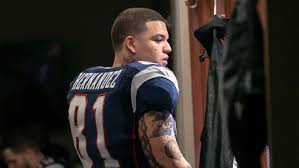 Watch American Sports Story: Aaron Hernandez Trailer