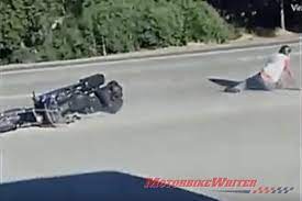 How To Avoid A Tank Slapper Or Speed Wobble Motorbike Writer