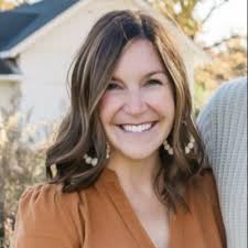 I'm thrilled to share that I'm starting a new position as Director,  Strategy at Omnicom Media Group!