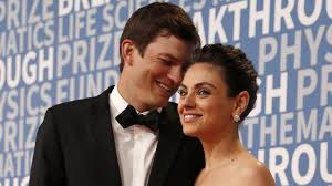 Born christopher ashton kutcher on february 7, 1978, in cedar rapids, iowa, ashton kutcher started out as a model, later becoming a popular actor and successful producer. Ashton Kutcher And Mila Kunis Poke Fun At Cleanliness Debate Usa Newszz