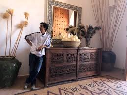 The Claudio Bravo Palace — anu essentials